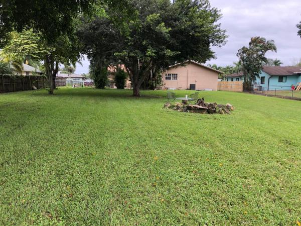 Florida Gardens, 38 Barberton Rd, Lake Worth, Florida 33467, image 1