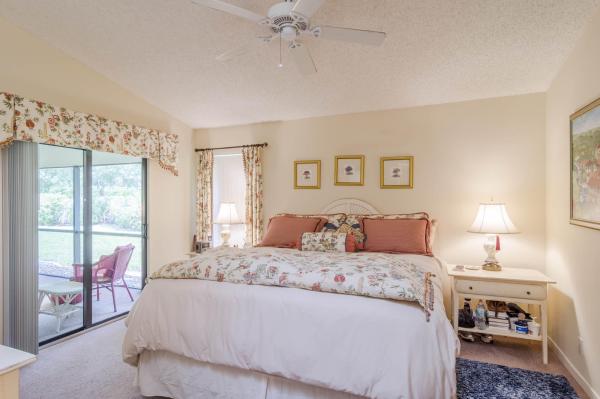 Villas Of Glengary, 703 Saint Giles Ct, Palm Beach Gardens, Florida 33418, image 1