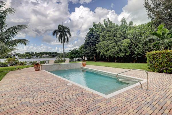 19207 N Riverside Dr, Jupiter, Florida 33469, image 1