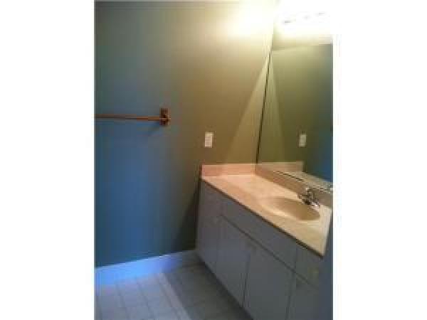 Belvedere Isles, 1133 Golden Lakes Blvd #823, West Palm Beach, Florida 33411, image 2
