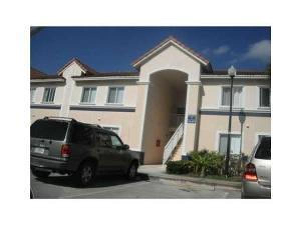 Belvedere Isles, 1133 Golden Lakes Blvd #823, West Palm Beach, Florida 33411, image 1