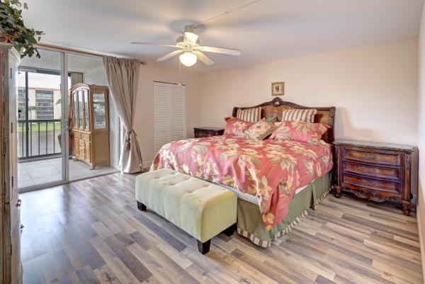 Deauville Village, 6675 S Oriole Blvd #4020, Delray Beach, Florida 33446, image 2