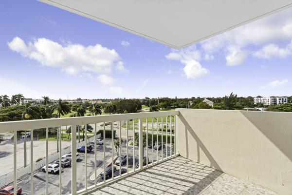 Portofino North, 2600 N Flagler Dr #611, West Palm Beach, Florida 33407, image 3