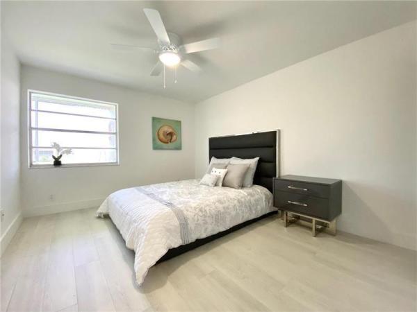 Capri At Kings Point, 378 Capri H, Delray Beach, Florida 33484, image 2