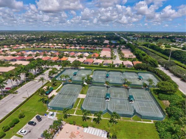 Wedgewood At The Cascades, 11595 Colonnade Dr, Boynton Beach, Florida 33437, image 1