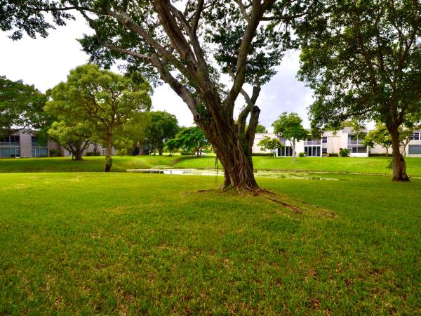 Lago Del Rey, 2800 Fiore Way #1090, Delray Beach, Florida 33445, image 2