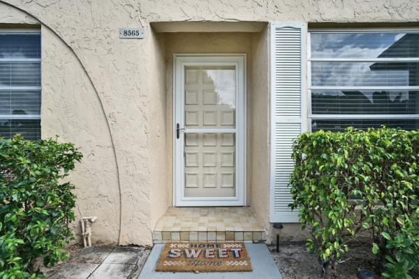 Boca Lakes, 8565 Bella Vista Dr, Boca Raton, Florida 33433, image 2