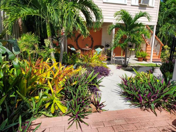 Seminole Heights, 717 Tallapoosa St, West Palm Beach, Florida 33405, image 2