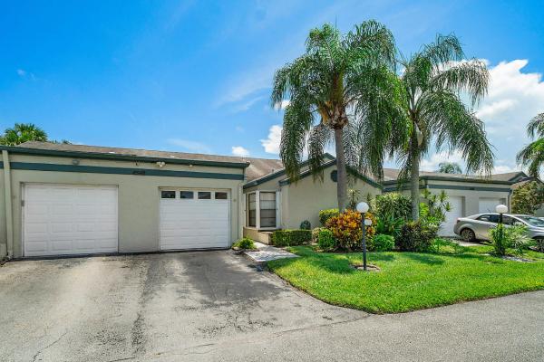 Laurel Club, 4548 Bangor Ave #15, West Palm Beach, Florida 33417, image 2