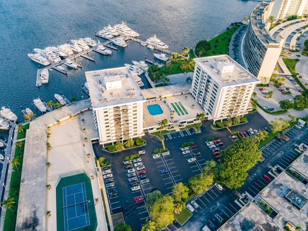 Admirality, 1208 Marine Way #308, North Palm Beach, Florida 33408, image 1