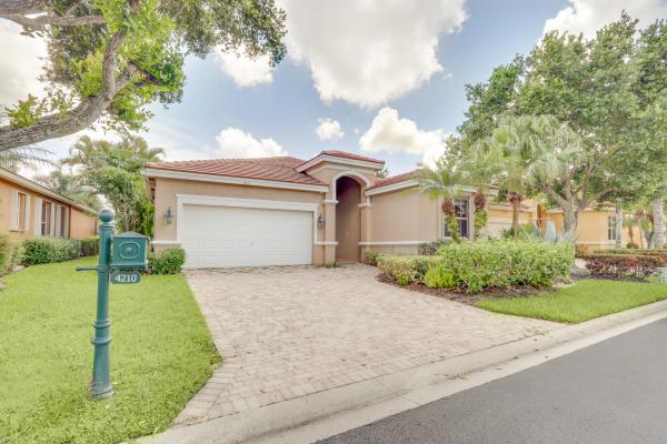 Imperial Isle At Wycliffe, 4210 Imperial Isle Dr, Lake Worth, Florida 33449, image 1