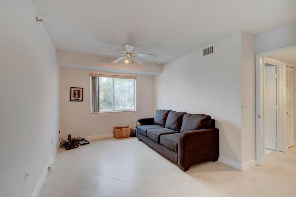 Huntington Pointe, 14112 Huntington Pointe Dr #310, Delray Beach, Florida 33484, image 1