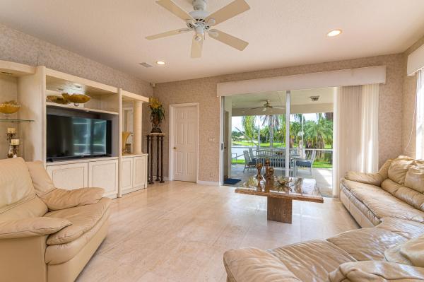 Majestic Pointe, 21605 Halstead Dr, Boca Raton, Florida 33428, image 2