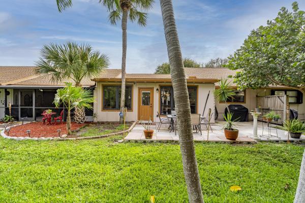 Cedarwood Villas, 2400 SW 19th Ave #137, Boynton Beach, Florida 33426, image 2