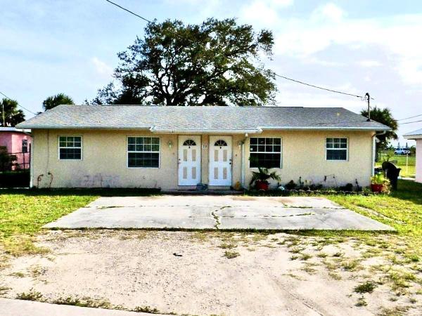 Fort Pierce Residential, 713 Ave M, Fort Pierce, Florida 34950, image 1