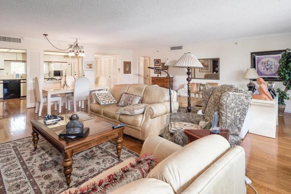 The Envoy, 2480 Presidential Way #303, West Palm Beach, Florida 33401, image 2