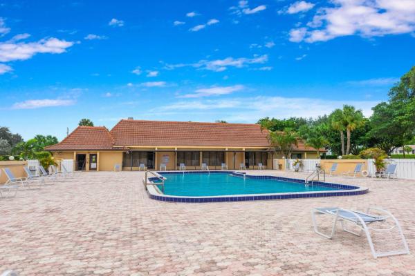 Sabal Pine East, 2965 SW 22nd Ave #2050, Delray Beach, Florida 33445, image 1