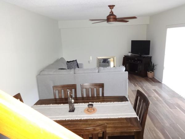 The Lakes At The Bluffs, 2124 21st Ct, Jupiter, Florida 33477, image 2