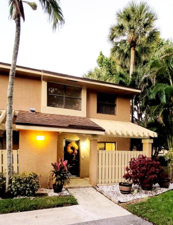 Golden Raintree 6, 3663 Carambola Cir N #2855, Coconut Creek, Florida 33066, image 1