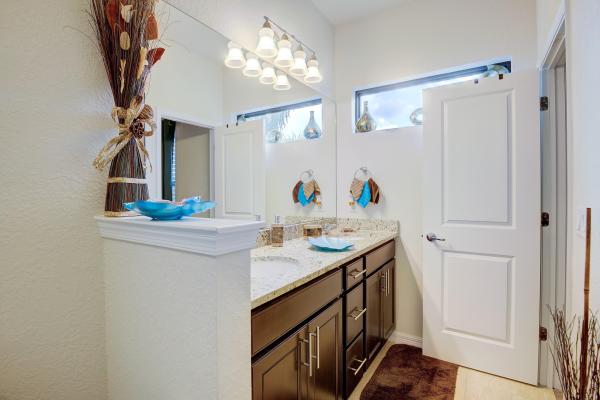 Preston Square, 2878 Bard St, Palm Springs, Florida 33406, image 1