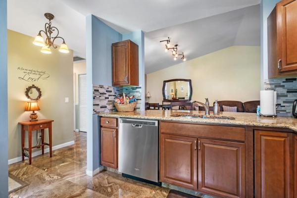 Villas On The Green, 4581 Grand Cypress Rd #24, West Palm Beach, Florida 33417, image 2