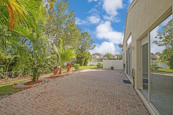 Thoroughbred Lake Estates, 5822 Saddle Trail Ln, Lake Worth, Florida 33449, image 1