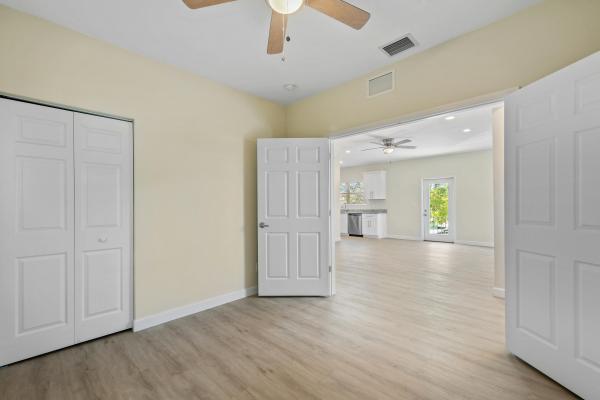 Southboro Park, 627 Bunker Rd, West Palm Beach, Florida 33405, image 2