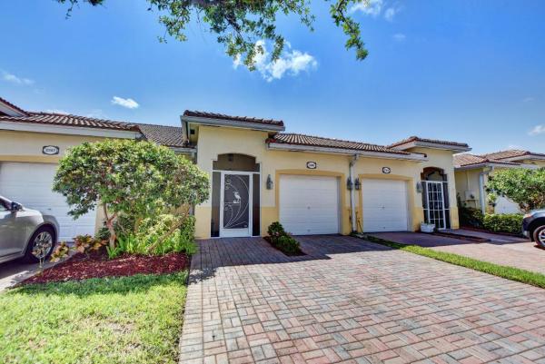 Lighthouse Pointe At Baywinds, 2361 Windjammer Way, West Palm Beach, Florida 33411, image 2