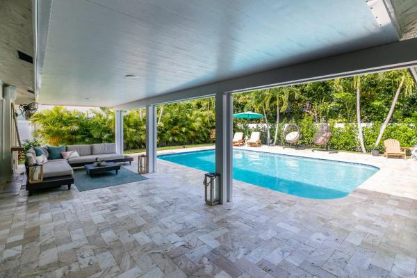 Lake Ida Shores, 611 Sunshine Dr, Delray Beach, Florida 33444, image 1