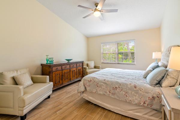 Emerald Forest Of Wellington, 13206 Quiet Woods Rd #B, Wellington, Florida 33414, image 2