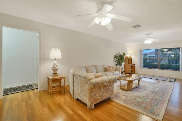 Bent Tree Villas East, 9995 Ligustrum Tree Way #B, Boynton Beach, Florida 33436, image 1