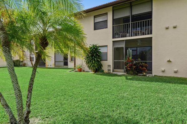 Lucerne Lakes Golf Colony, 4654 Lucerne Lakes Blvd E #104, Lake Worth, Florida 33467, image 1