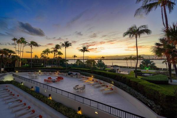 Carlton Place, 3140 S Ocean Blvd, Palm Beach, Florida 33480, image 3