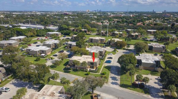 Village Of Sandalwood Lakes, 4101 41st Way, West Palm Beach, Florida 33407, image 1