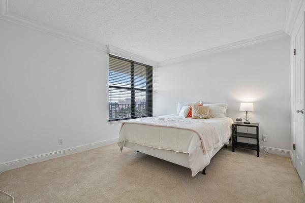 Boca Bayou, 9 Royal Palm Way #6060, Boca Raton, Florida 33432, image 3