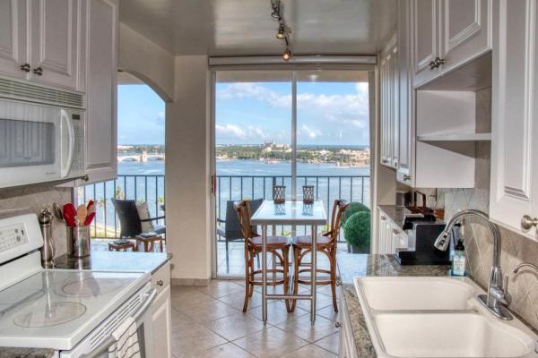 Rapallo South, 1801 S Flagler Dr #1506, West Palm Beach, Florida 33401, image 2