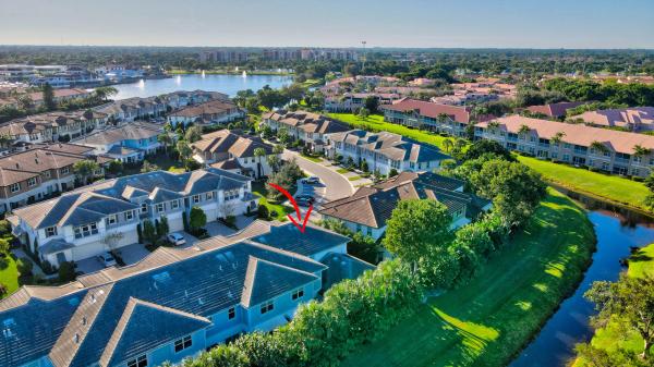 Pointe 100, 22990 Clear Echo Dr #22, Boca Raton, Florida 33433, image 3