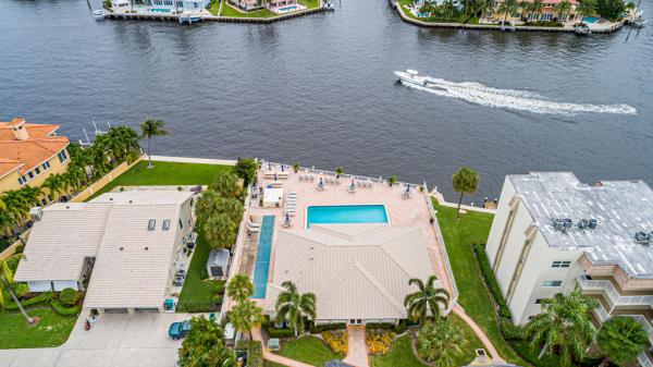 Snug Harbor Gardens, 646 Snug Harbor Dr #H403, Boynton Beach, Florida 33435, image 2