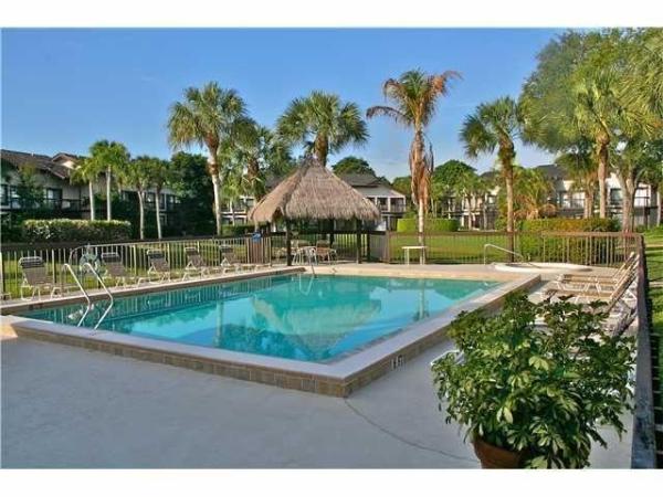 Tennis Lodges, 11863 Wimbledon Cir #412, Wellington, Florida 33414, image 2