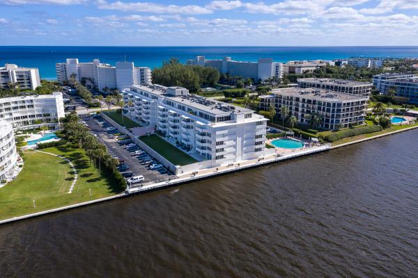 Carlyle House, 2773 S Ocean Blvd #4010, Palm Beach, Florida 33480, image 1