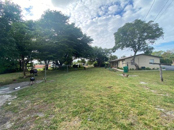 Silver Beach Acres, 2949 Avenue J, Riviera Beach, Florida 33404, image 1