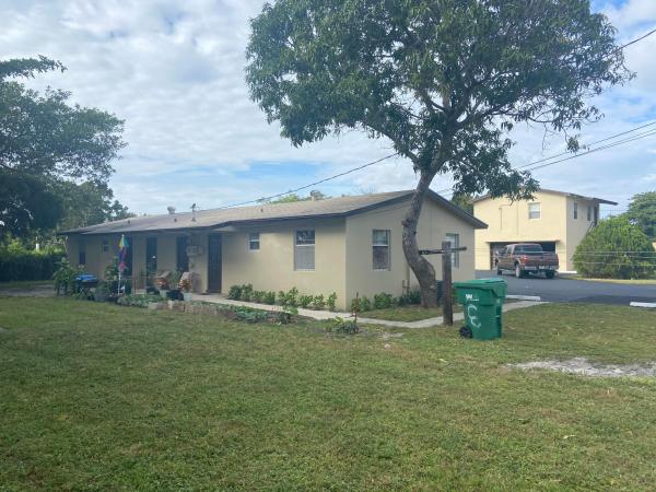 Silver Beach Acres, 2949 Avenue J, Riviera Beach, Florida 33404, image 3