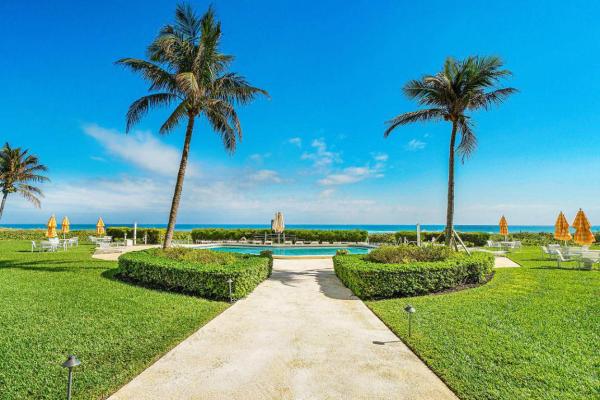 Banyan House, 1225 S Ocean Blvd #301, Delray Beach, Florida 33483, image 1