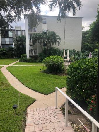 Corinthian Gardens, 501 SW 11th Pl #104, Boca Raton, Florida 33432, image 2
