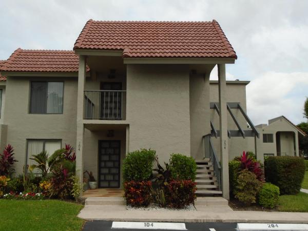 Fairway Park At Indian Spring, 5780 Fairway Park Ct #204, Boynton Beach, Florida 33437, image 1
