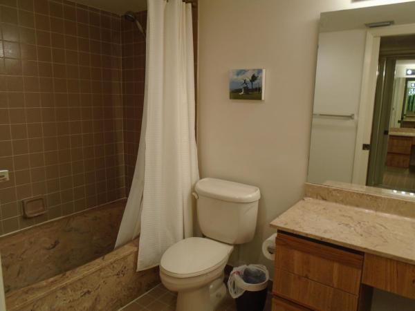 Fairway Park At Indian Spring, 5780 Fairway Park Ct #204, Boynton Beach, Florida 33437, image 3