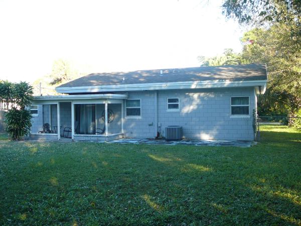 Sunrise Estates, 1803 S 8th St, Fort Pierce, Florida 34950, image 2