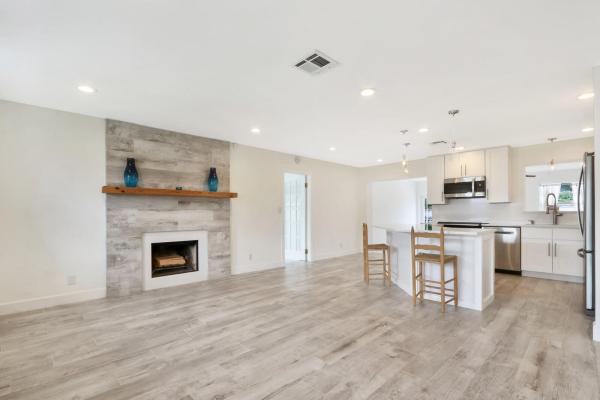 North Palm Beach Village, 912 Eucalyptus Rd, North Palm Beach, Florida 33408, image 1