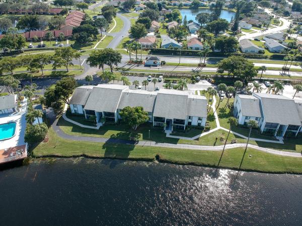 The Palm Club, 1001 Green Pine Blvd #B2, West Palm Beach, Florida 33409, image 1