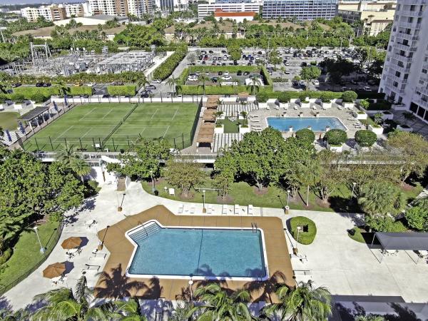 Admirals Port West, 2801 NE 183rd St #1402W, Aventura, Florida 33160, image 2